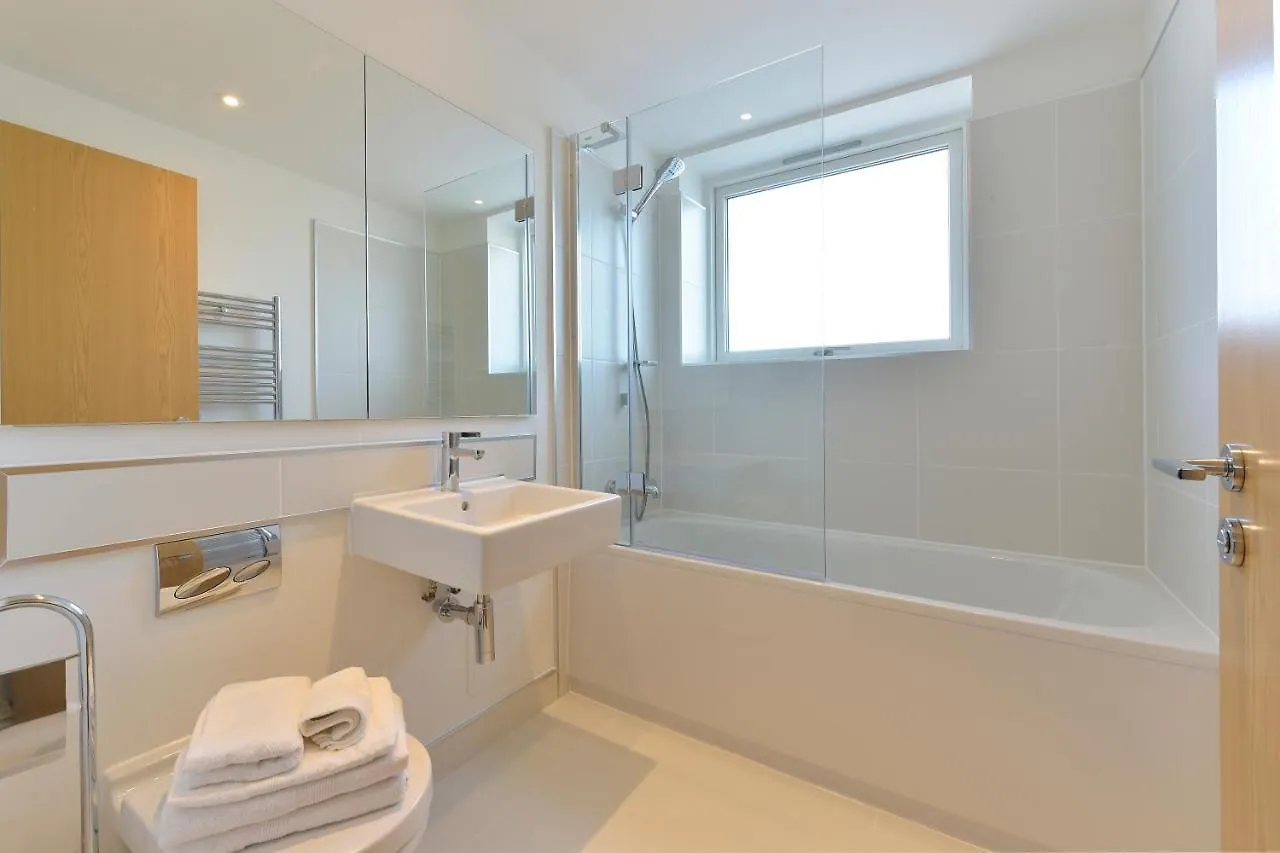 Tower Bridge City Apartments London