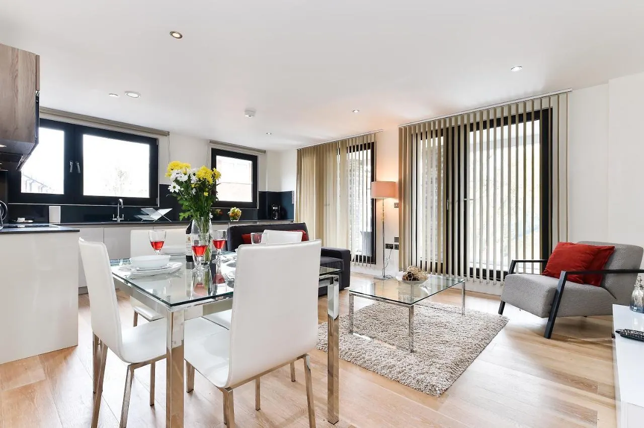 Tower Bridge City Apartments London United Kingdom